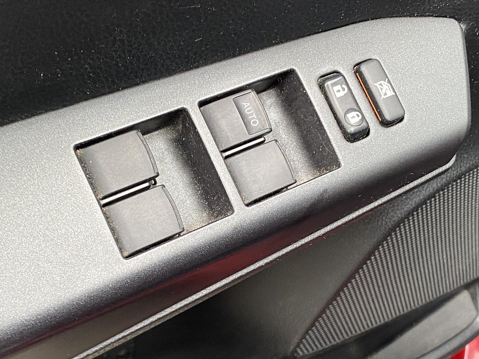 Toyota RAV4 2.0 VVT-i  4x4