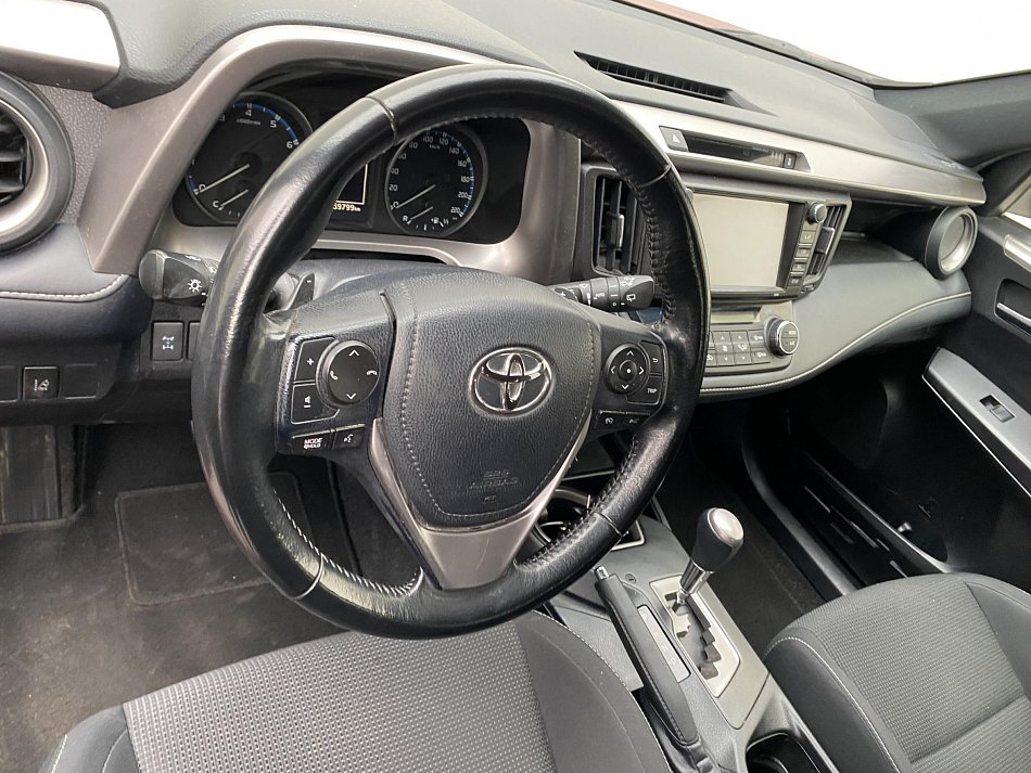 Toyota RAV4 2.0 VVT-i  4x4