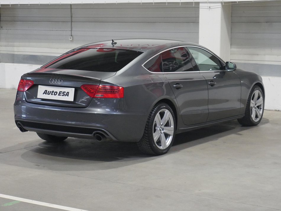 Audi A5 3.0TDi  Quattro
