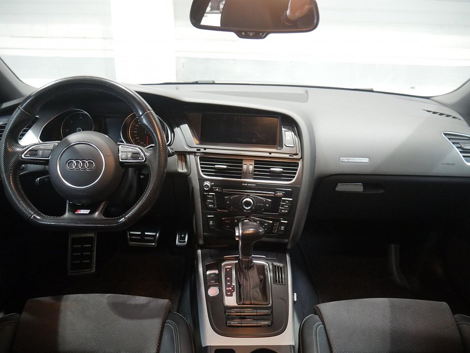 Audi A5 3.0TDi  Quattro