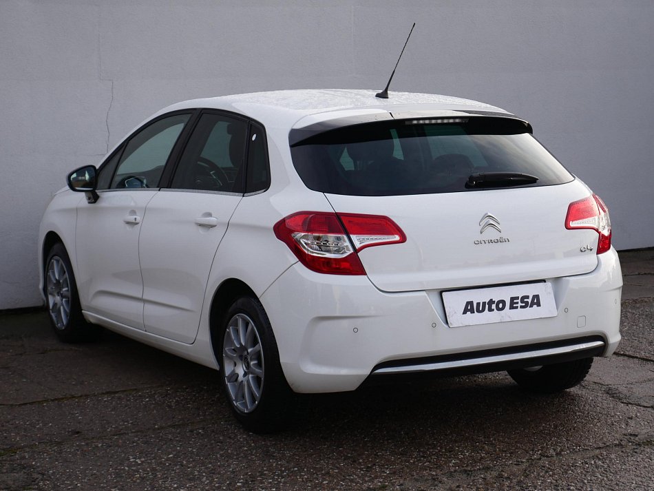 Citroën C4 1.6 i 