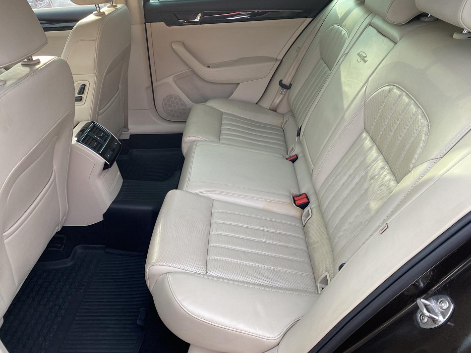 Škoda Superb III 2.0 TDi L&K