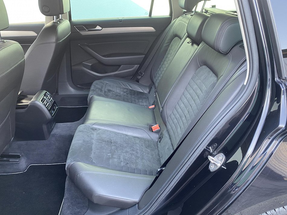 Volkswagen Passat 2.0 TDi Highline