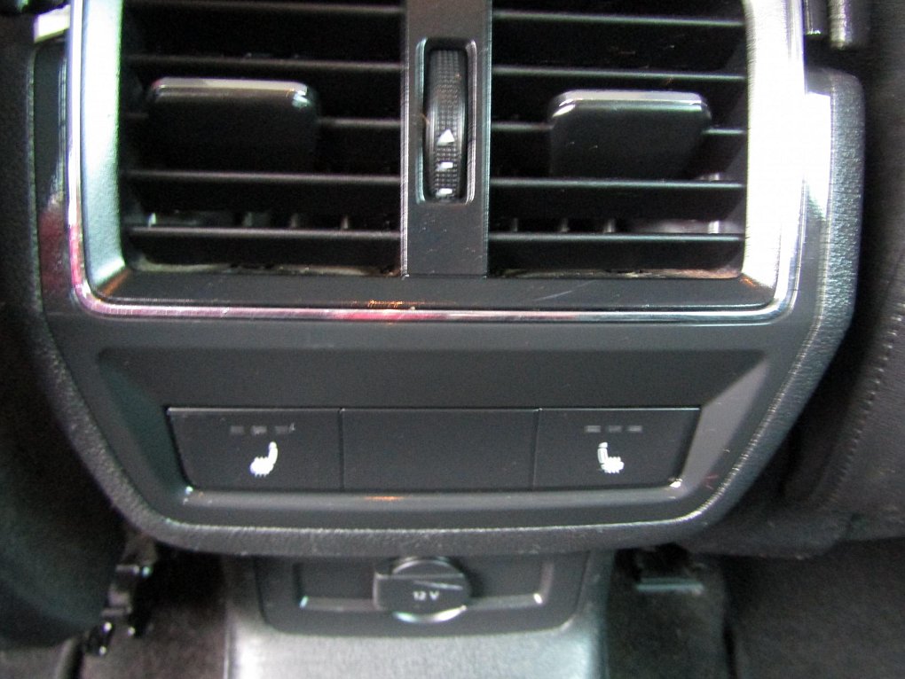 Škoda Karoq 2.0 TDi  4x4