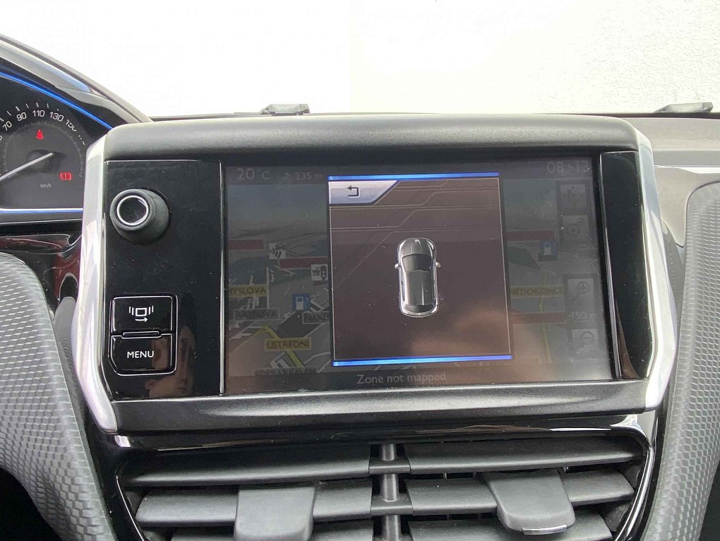 Peugeot 2008 1.6i Allure