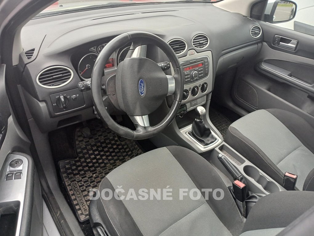 Ford Focus 1.6i 