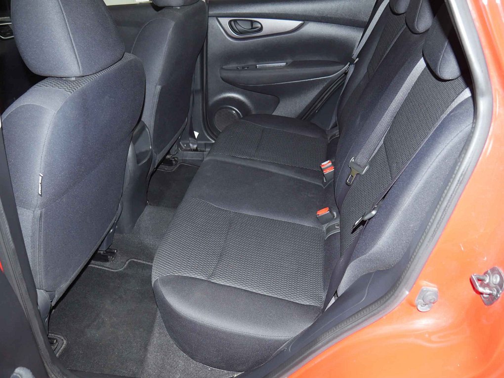 Nissan Qashqai 1.2 DIG - T 