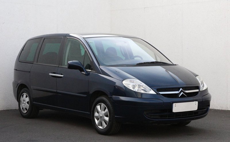 Citroën C8 2.0 i 