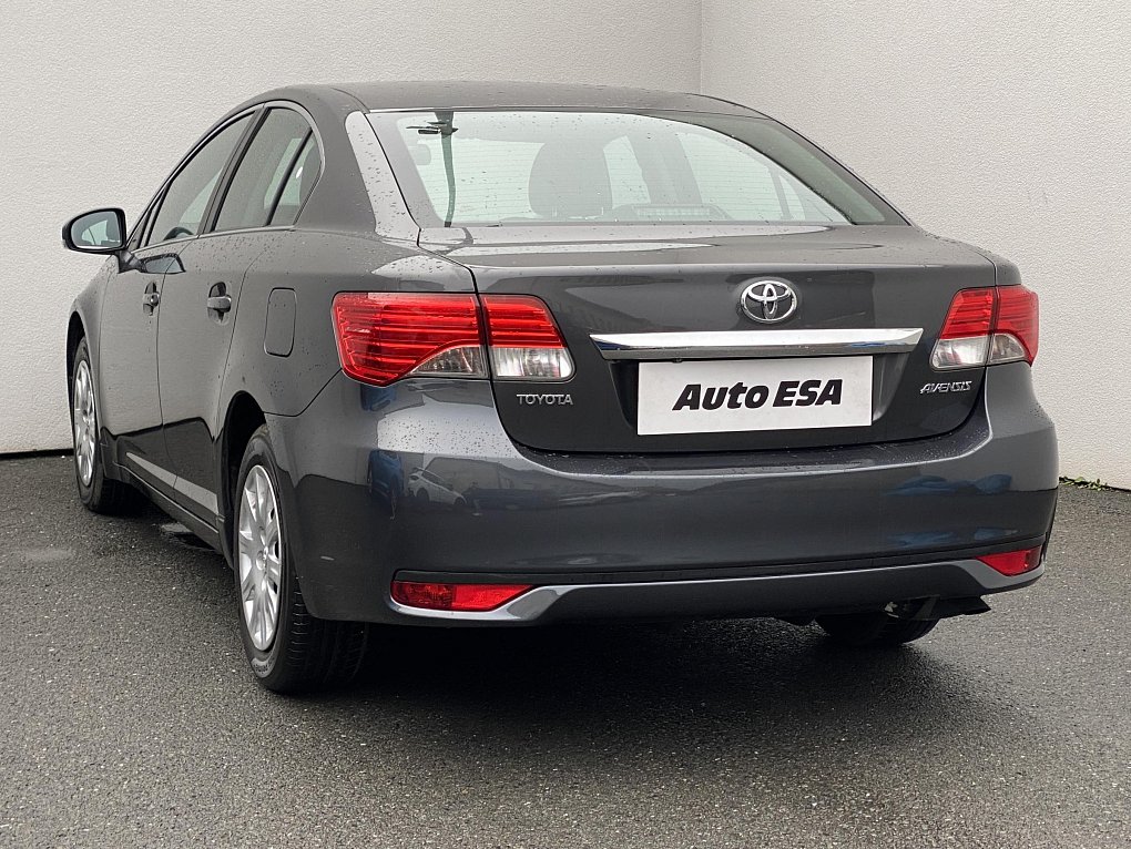Toyota Avensis 1.8 VVT-i 