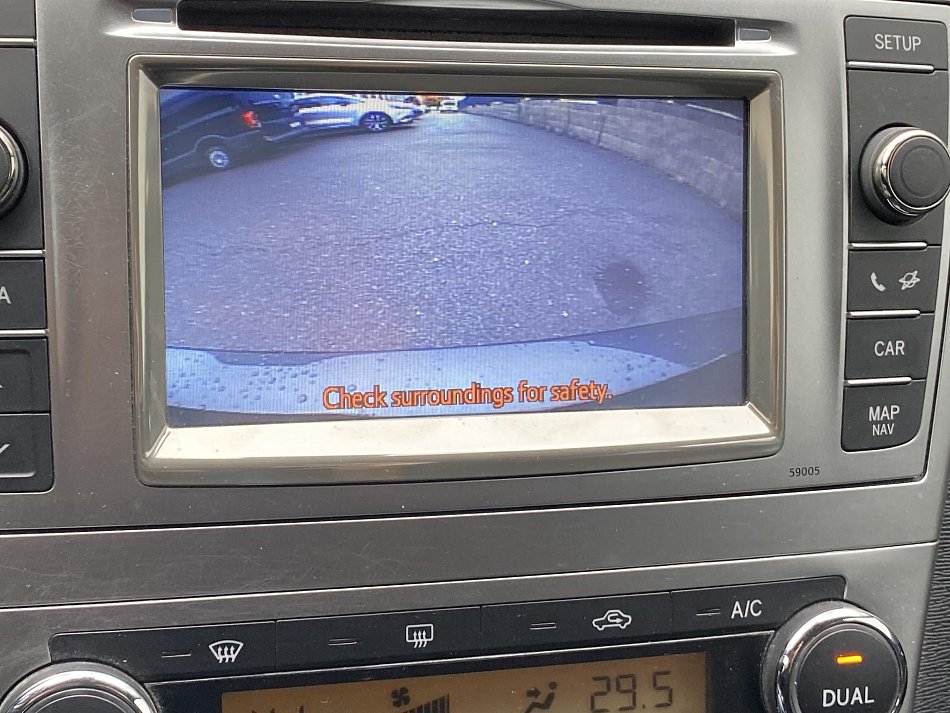 Toyota Avensis 1.8 VVT-i 