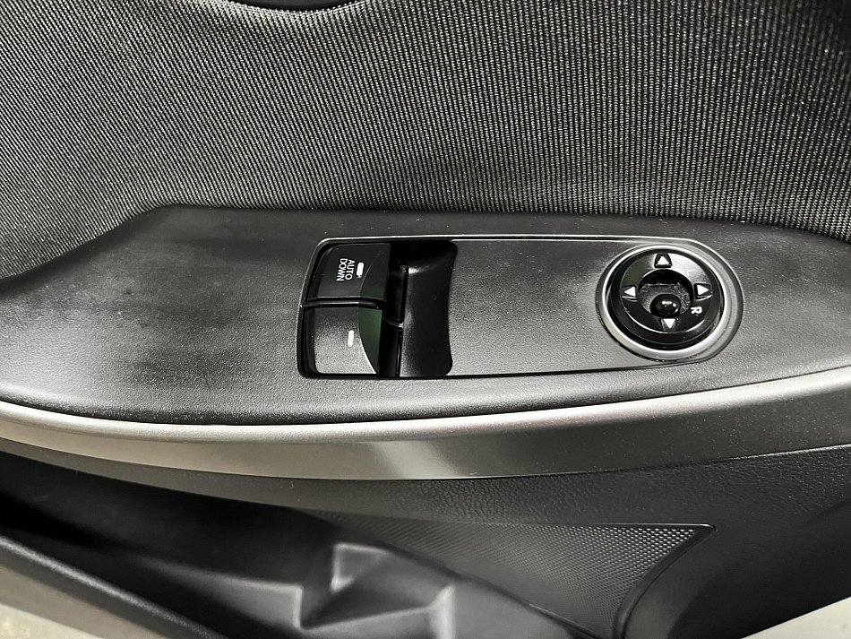 Hyundai I30 1.6 CRDi Trikolor