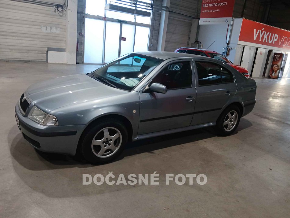 Škoda Octavia 1.6i 