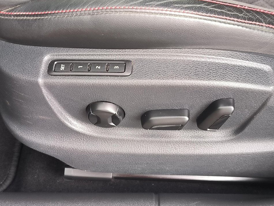 Škoda Octavia III 2.0 TSi RS
