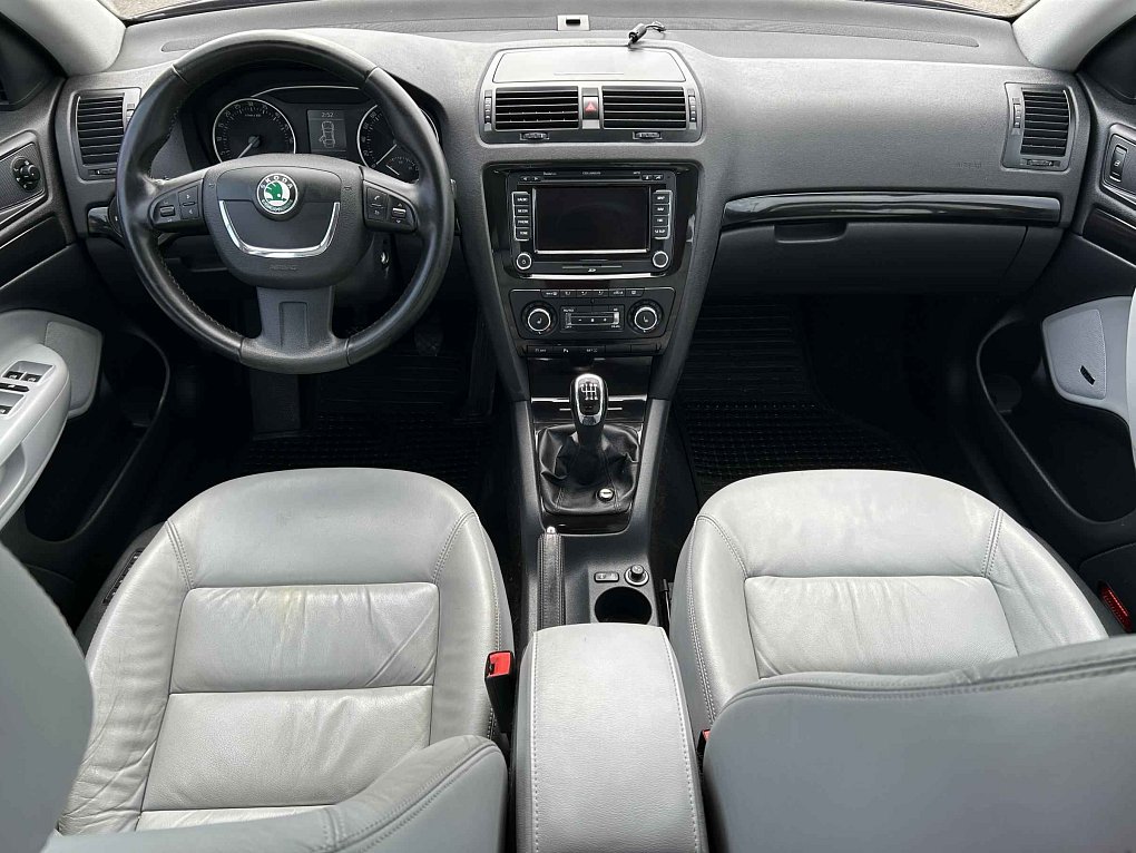 Škoda Octavia II 2.0 TDi L&K