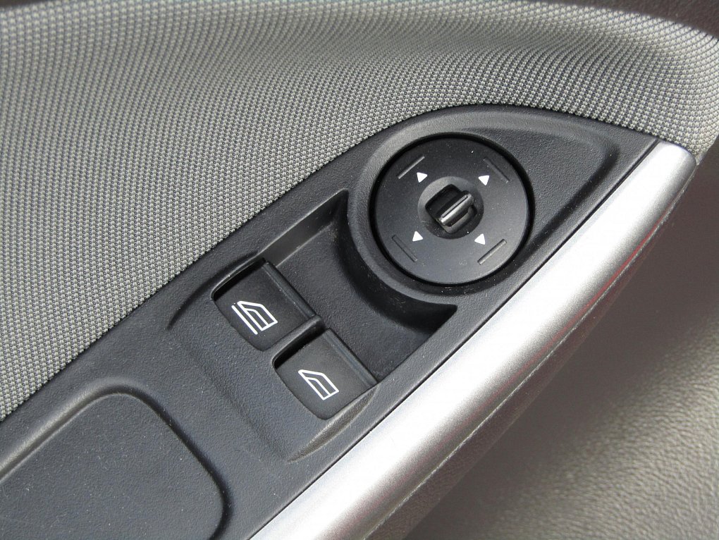 Ford Focus 1.6 Ti-VCT 