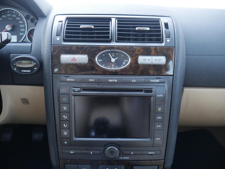 Ford Mondeo 1.8i 