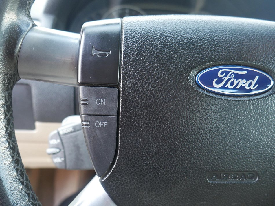 Ford Mondeo 1.8i 