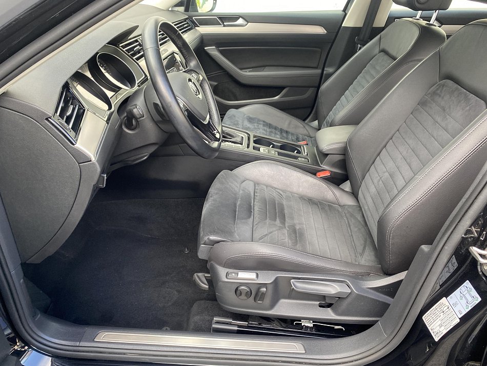 Volkswagen Passat 1.5 TSi Highline