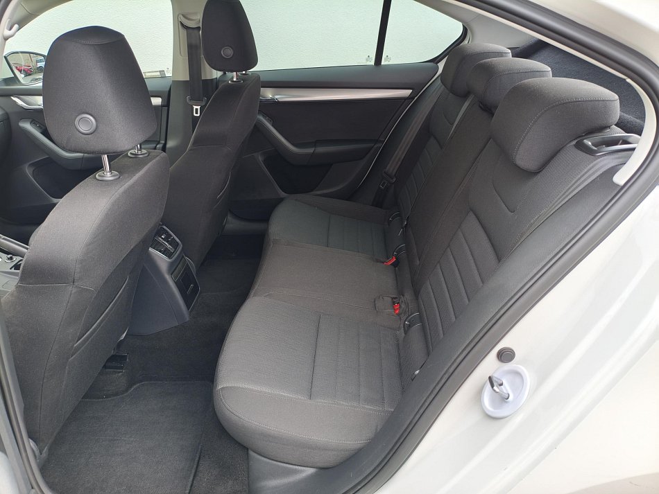 Škoda Octavia III 1.8 TSI 