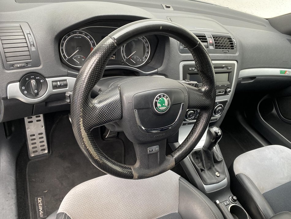 Škoda Octavia II 2.0TDI RS