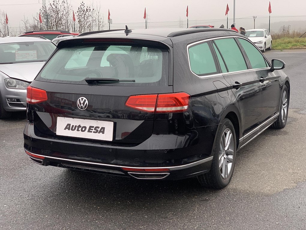 Volkswagen Passat 2.0 TDi R-Line