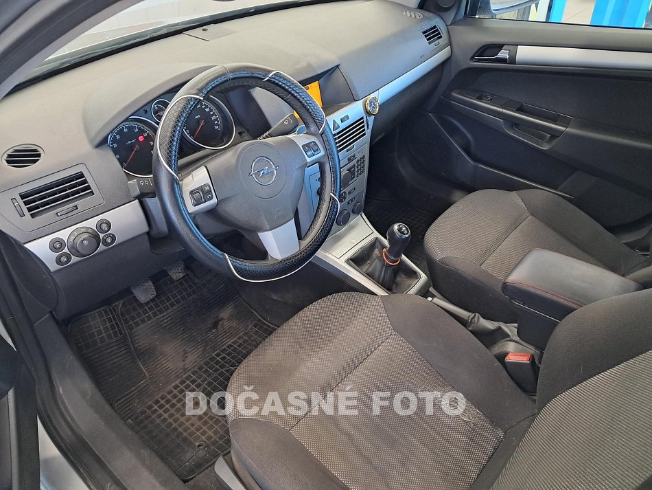 Opel Astra 1.4i 