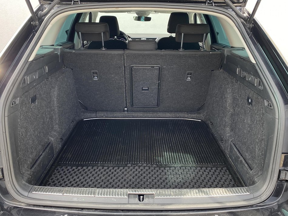 Škoda Superb III 1.6 TDi Style