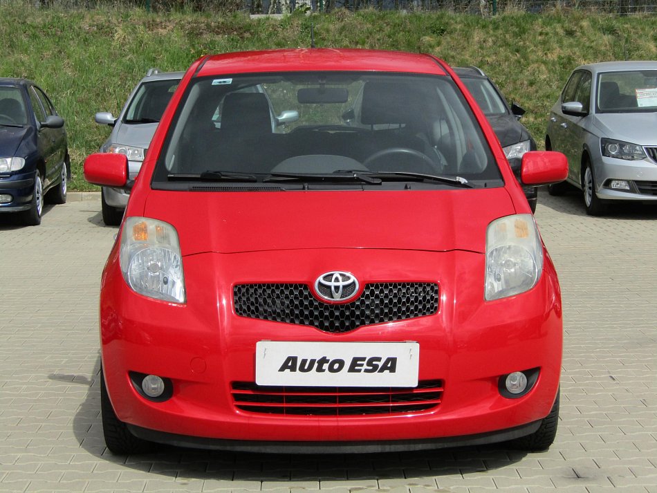 Toyota Yaris 1.3 VVT-i 