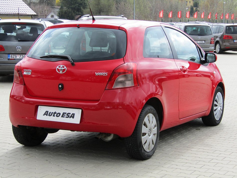 Toyota Yaris 1.3 VVT-i 