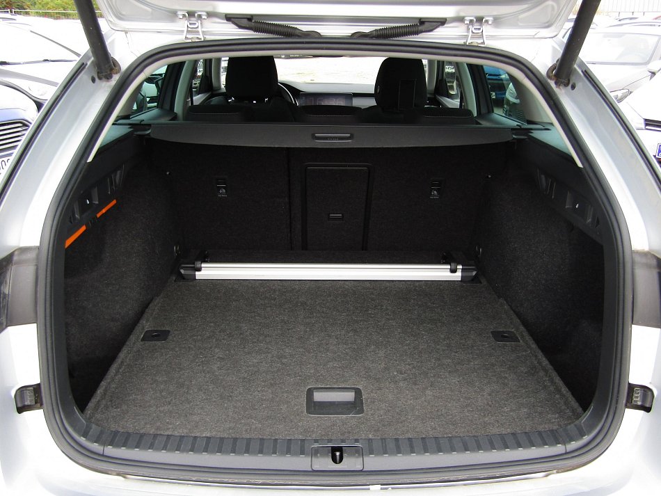 Škoda Octavia IV 1.0 TSi Style