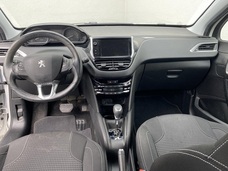 Peugeot 208 1.2 PT Allure