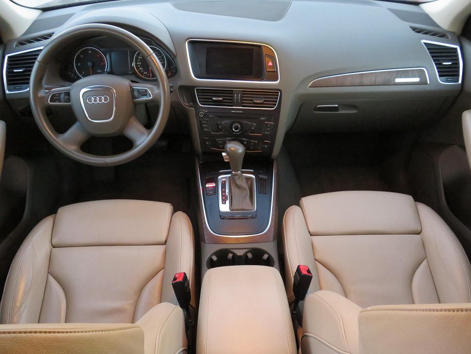 Audi Q5 2.0 TDi  Quattro