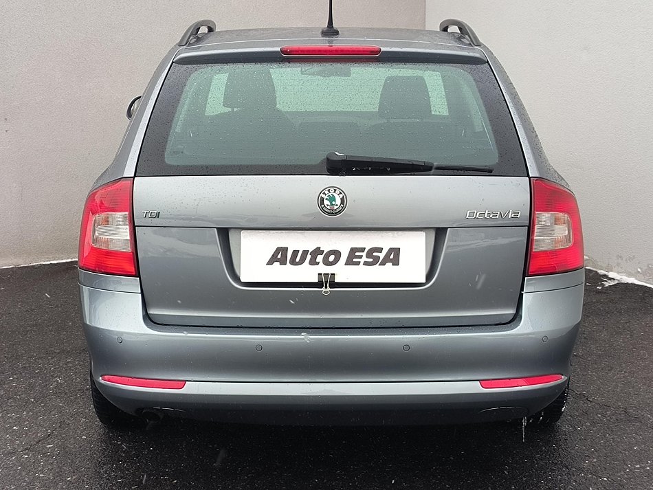 Škoda Octavia II 1.6 TDi Ambition