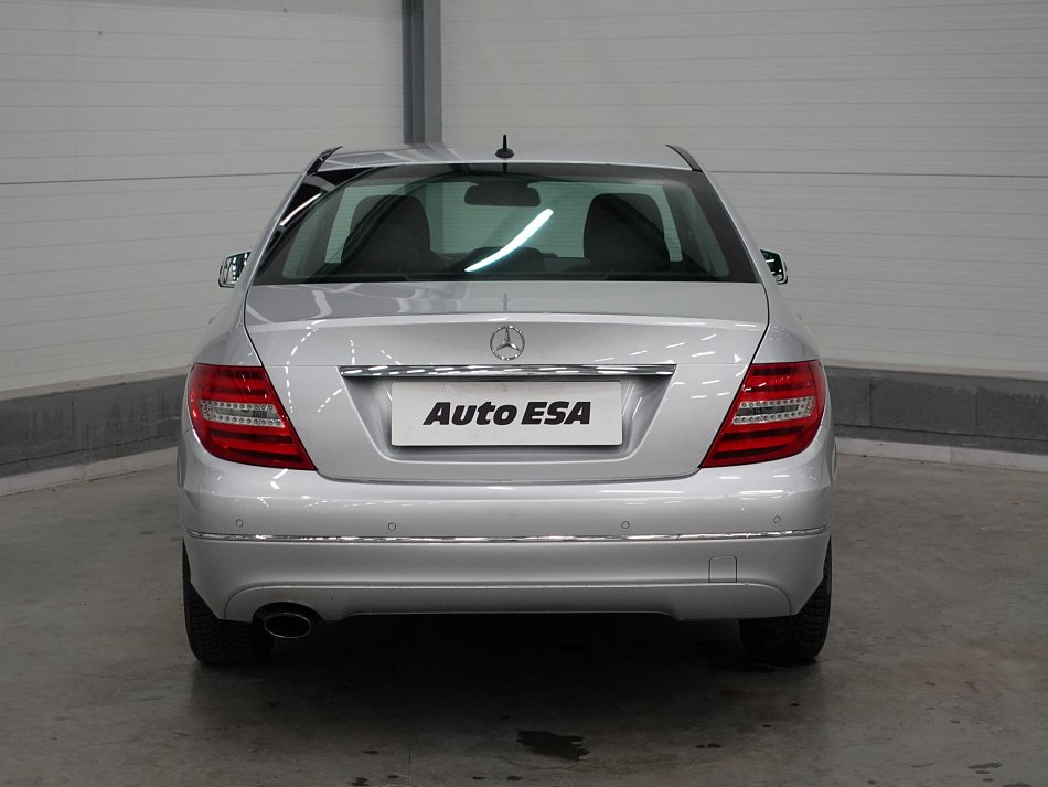 Mercedes-Benz Třída C 1.8K Elegance
