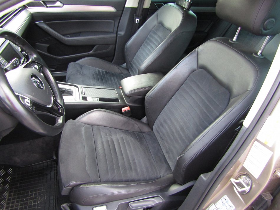 Volkswagen Passat 2.0 TDi Highline