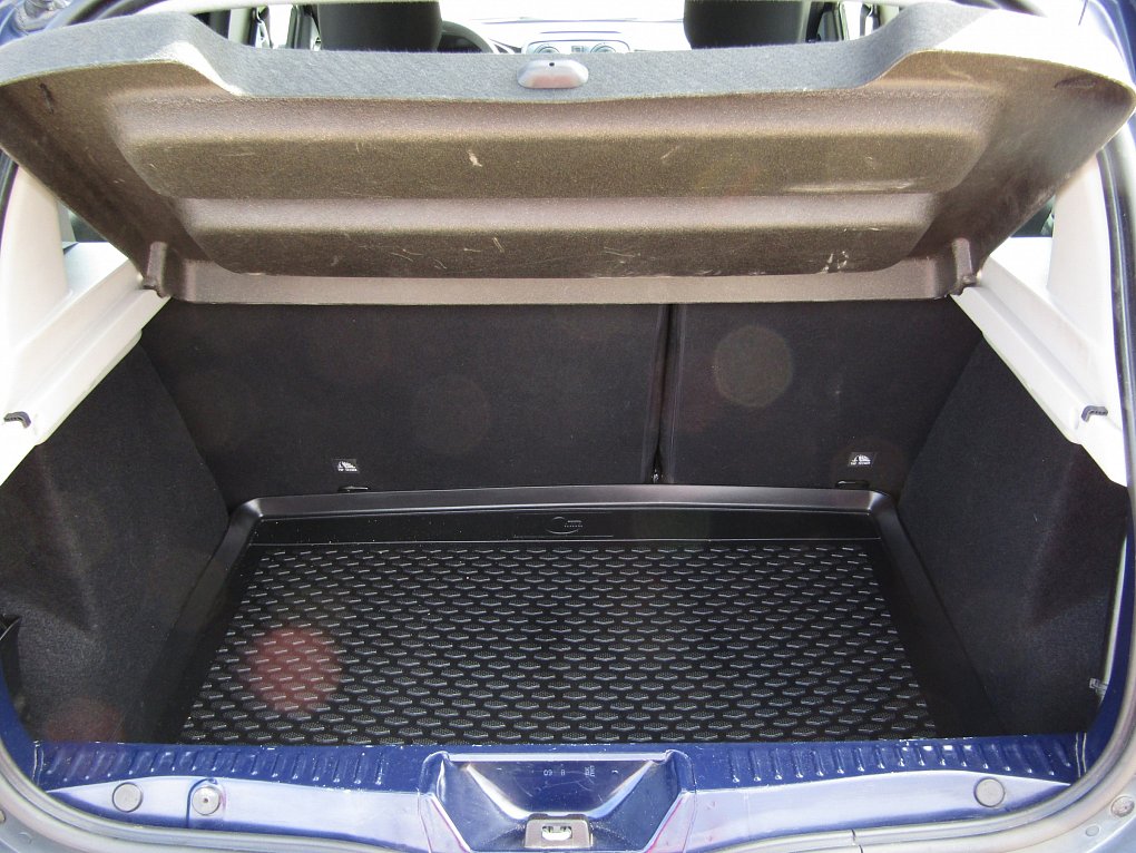 Dacia Sandero 1.2i 