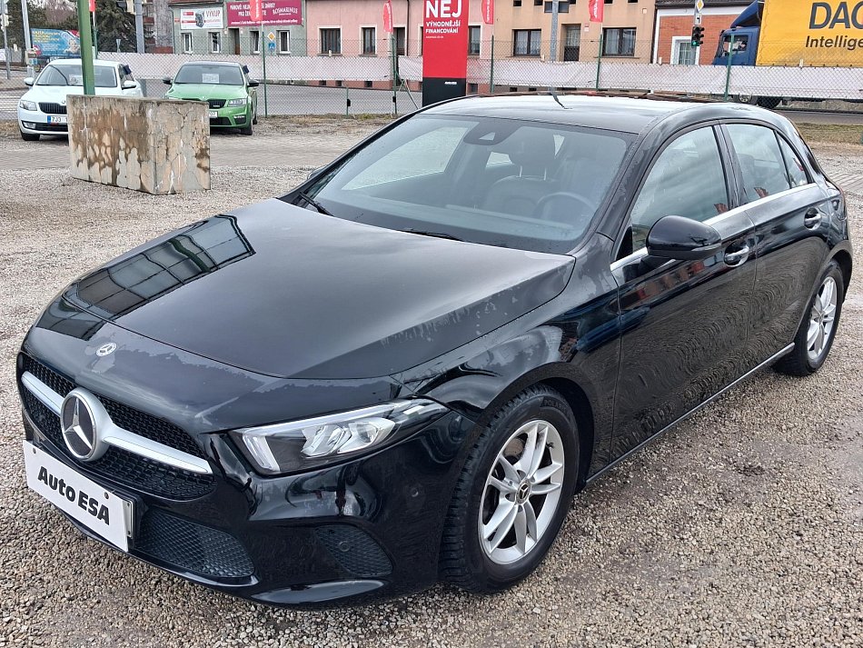 Mercedes-Benz Třída A 1.3L 