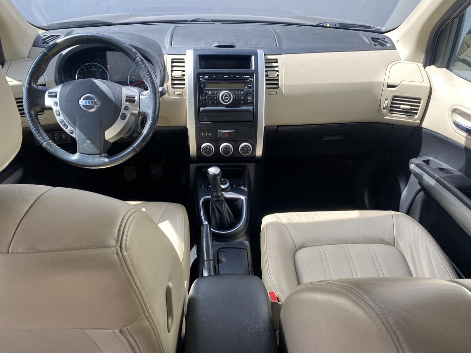 Nissan X-Trail 2.0dCi  4x4