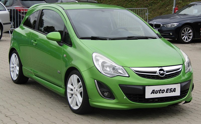 Opel Corsa 1.4i 