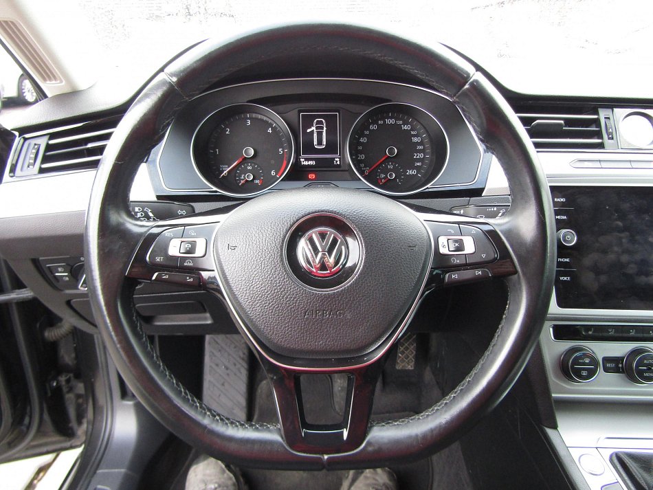 Volkswagen Passat 2.0 TDi Comfortline