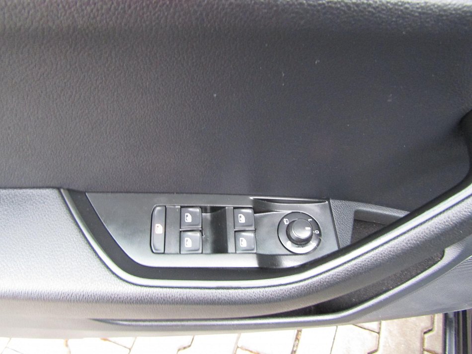 Škoda Superb III 2.0 TDi 