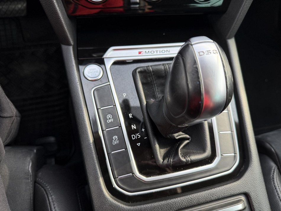 Volkswagen Passat 2.0 TDi Highline