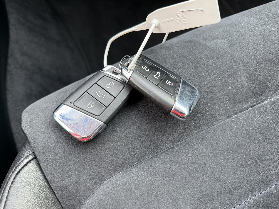 Volkswagen Passat 2.0 TDi Highline