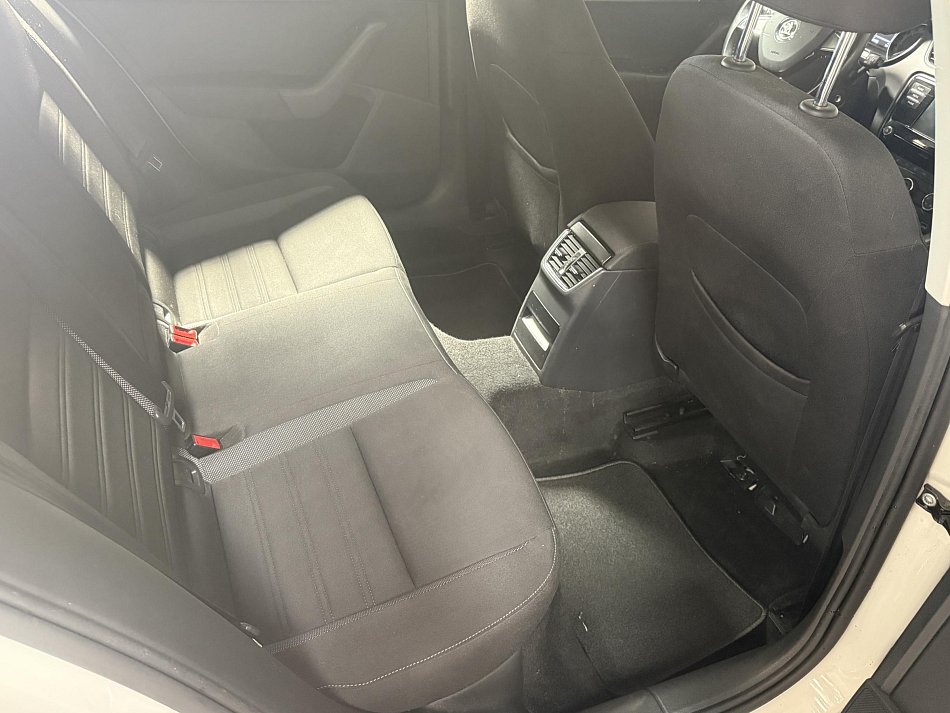 Škoda Octavia III 1.6 TDi Ambition