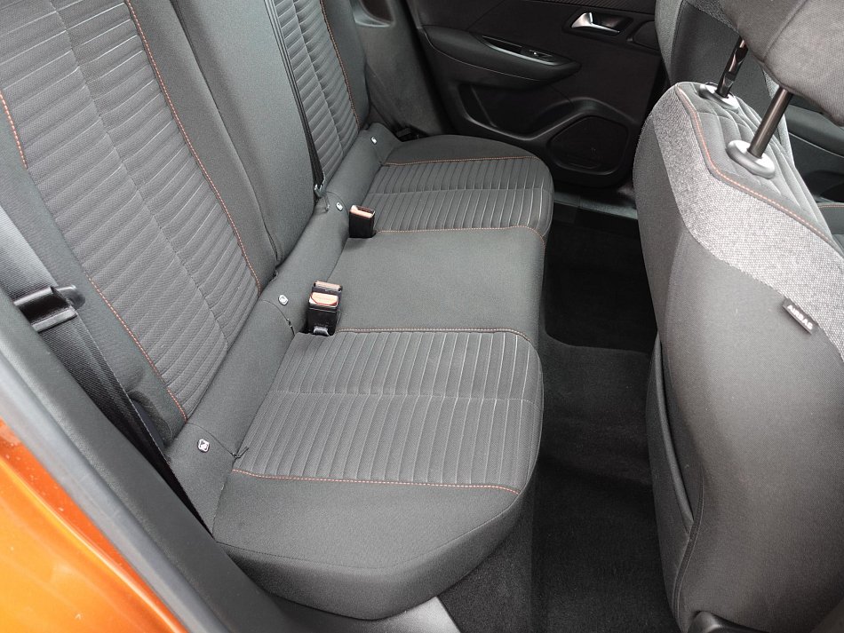 Peugeot 2008 1.2 PT Active