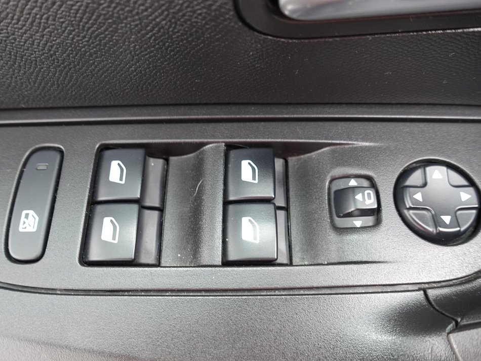 Peugeot 2008 1.2 PT Active