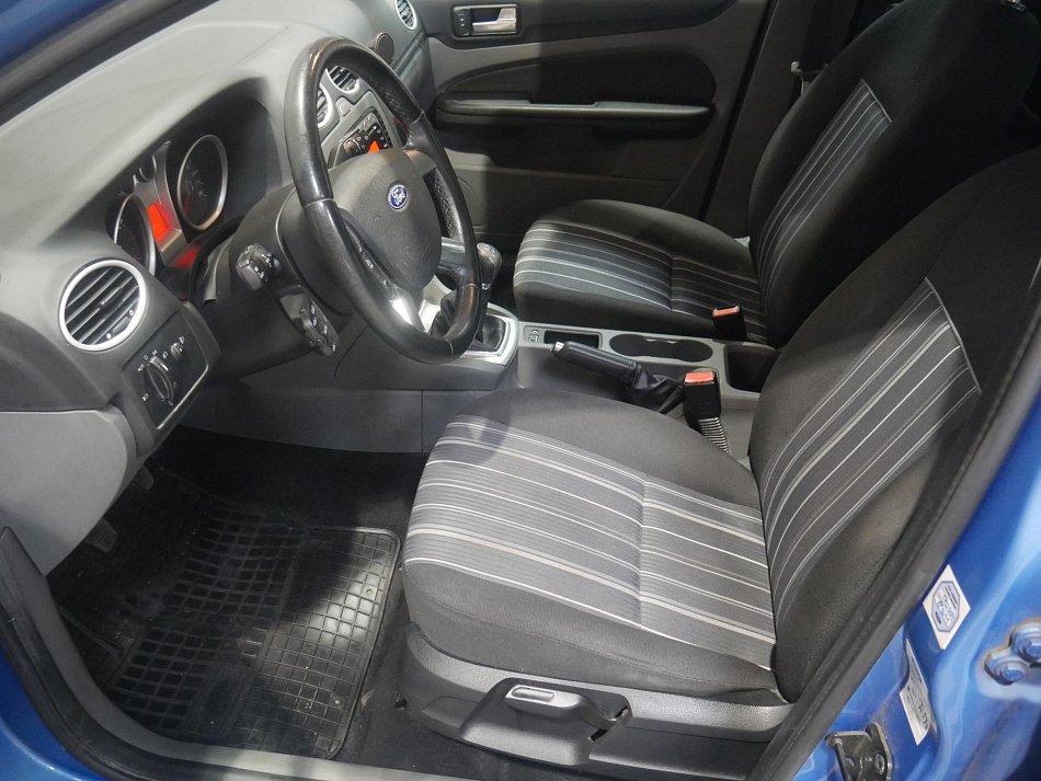 Ford Focus 1.6i 