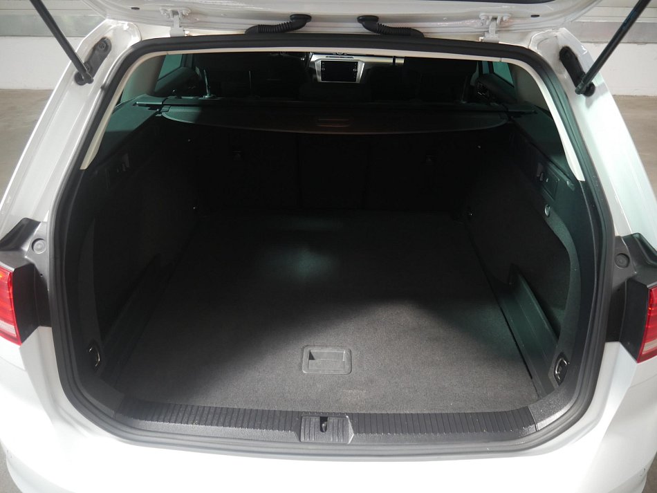 Volkswagen Passat 2.0TDi 