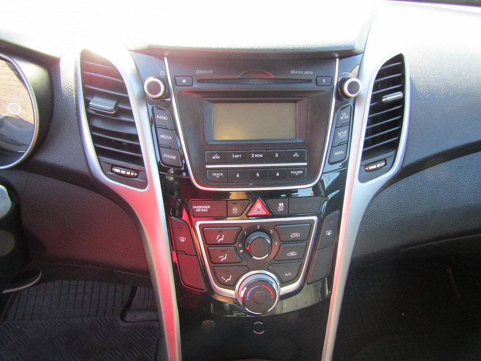 Hyundai I30 1.6 CRDi 