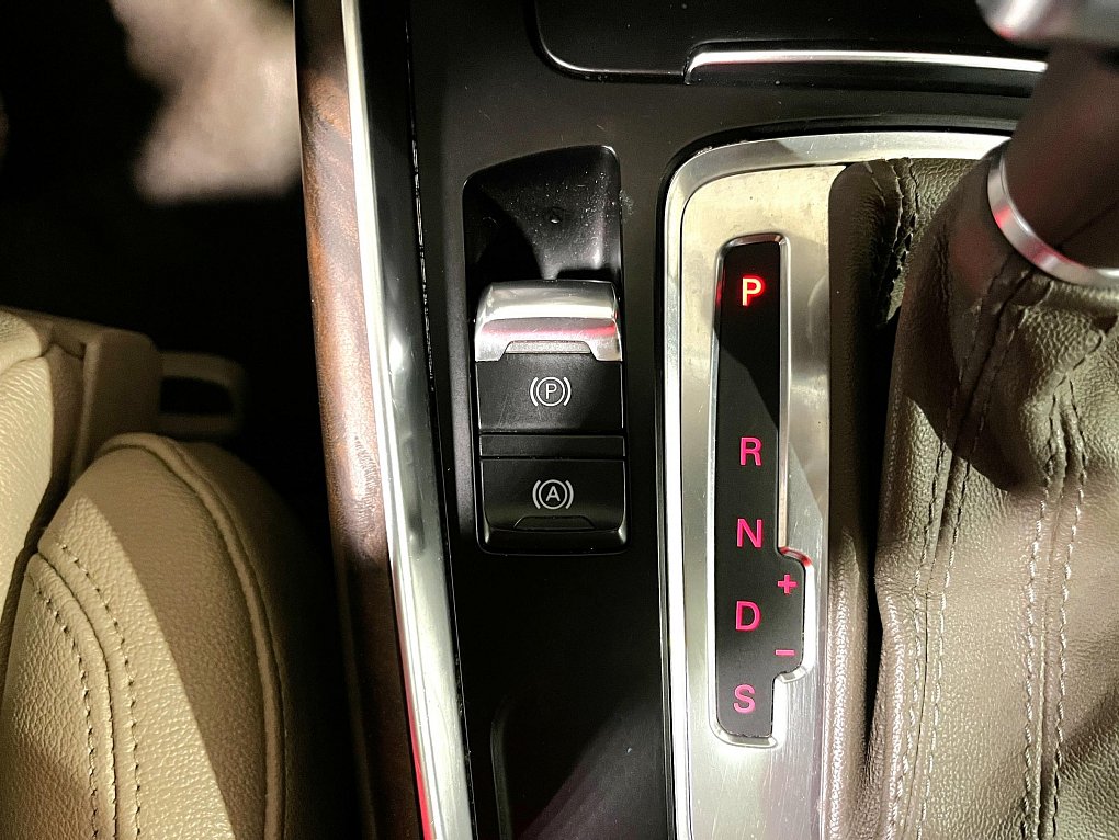Audi Q5 2.0 TDi  Quattro